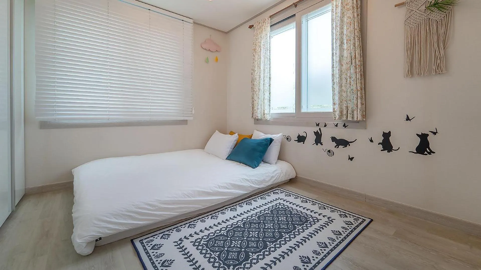 Lalapipo Jeju Hotel Guest house